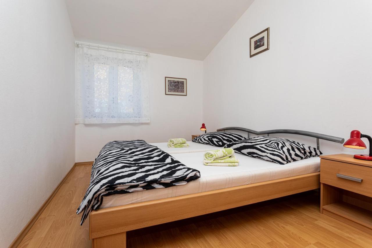 Apartments Katarina Šilo Exterior foto